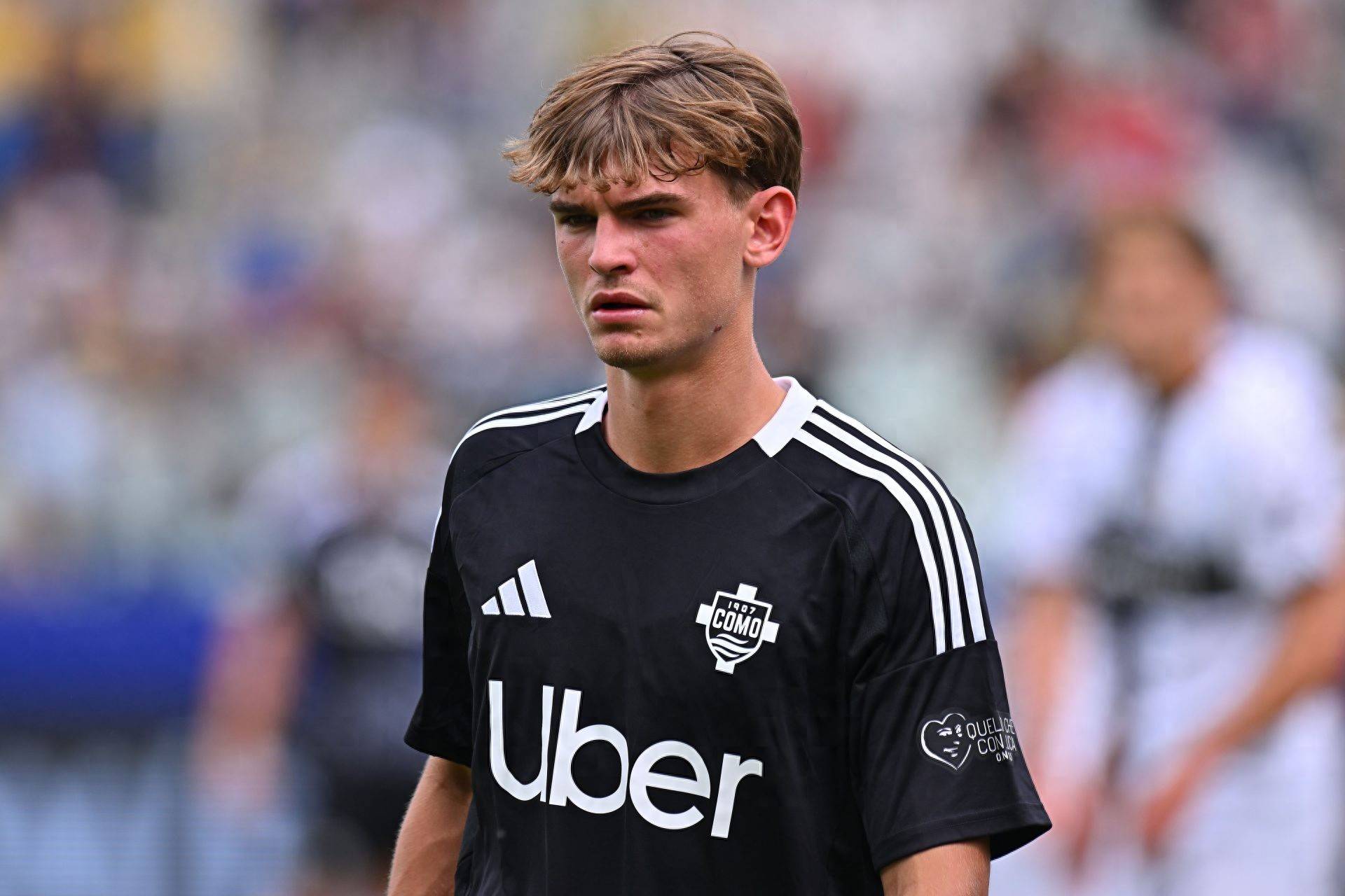 吸引了大批 吸引了大批