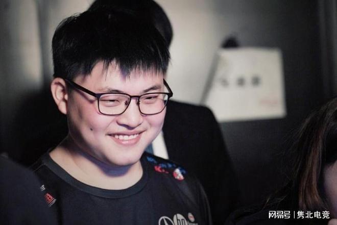 詹姆斯在N 詹姆斯在N