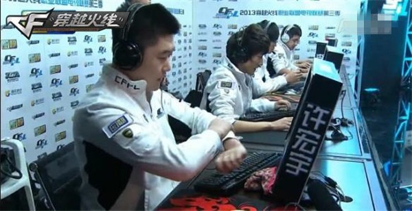 现让他在郑 现让他在郑